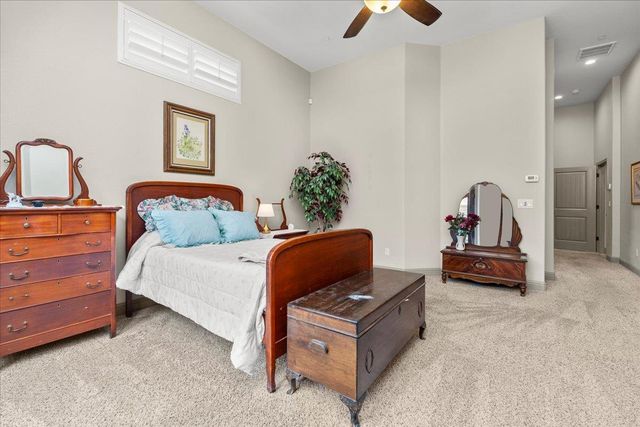 921 Hackberry Ave, Modesto, CA 95350