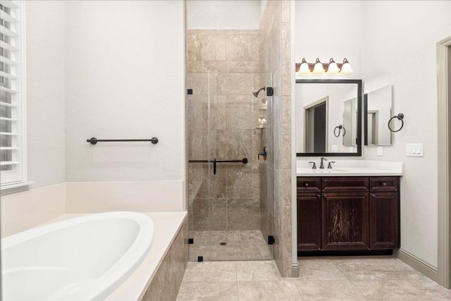 921 Hackberry Ave, Modesto, CA 95350