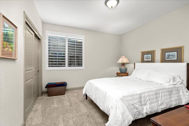 921 Hackberry Ave, Modesto, CA 95350