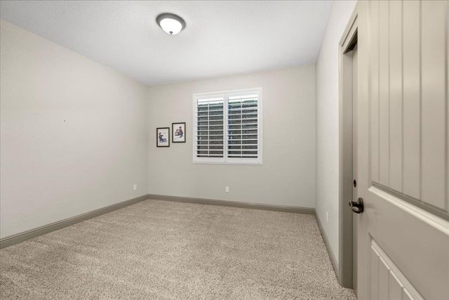 921 Hackberry Ave, Modesto, CA 95350