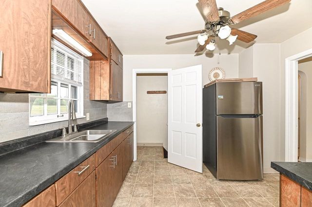 3022 21st STREET, Racine, WI 53403