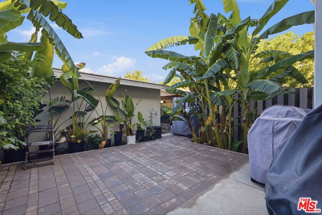26206 Alizia Canyon Drive, Calabasas, CA 91302