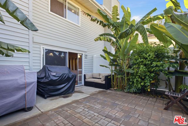 26206 Alizia Canyon Drive, Calabasas, CA 91302