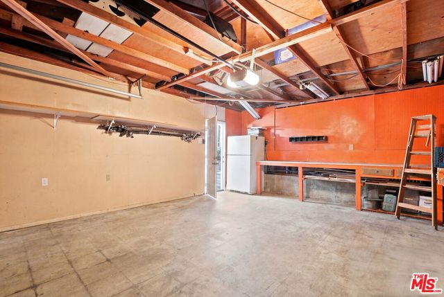 26206 Alizia Canyon Drive, Calabasas, CA 91302