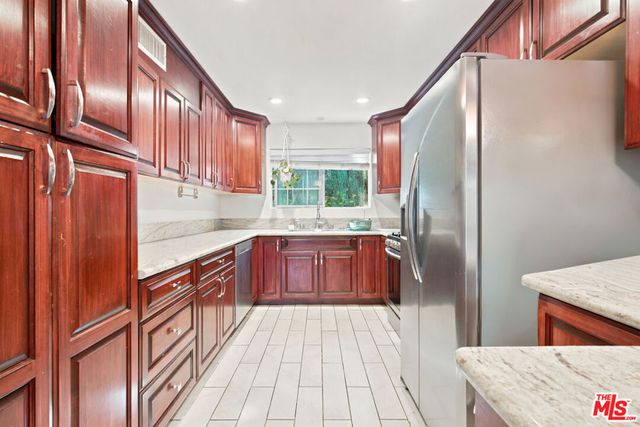 26206 Alizia Canyon Drive, Calabasas, CA 91302