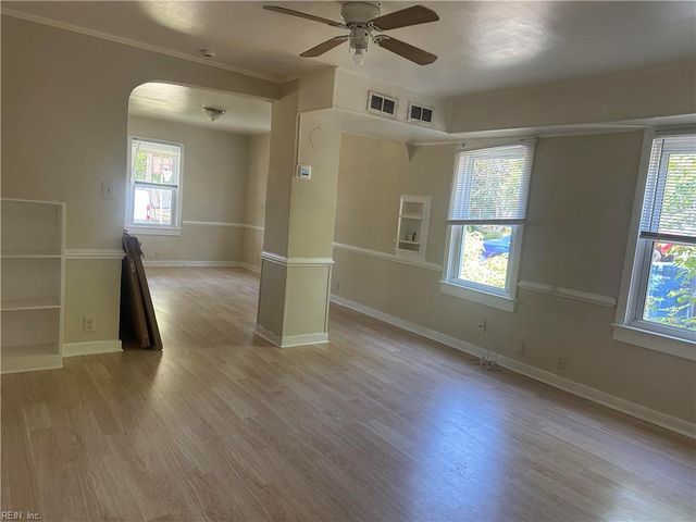 1333 Perry ST, Chesapeake, VA 23324