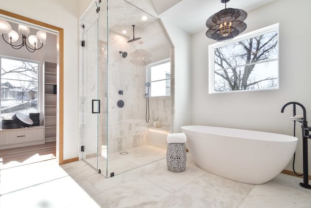 527 Kensington Court, Hinsdale, IL 60521