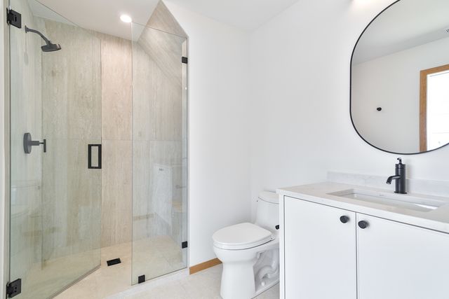 527 Kensington Court, Hinsdale, IL 60521