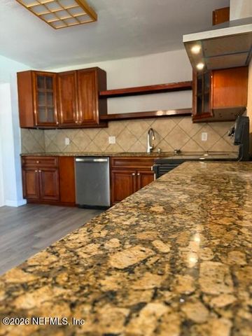 10948 JAVA Drive, Jacksonville, FL 32246
