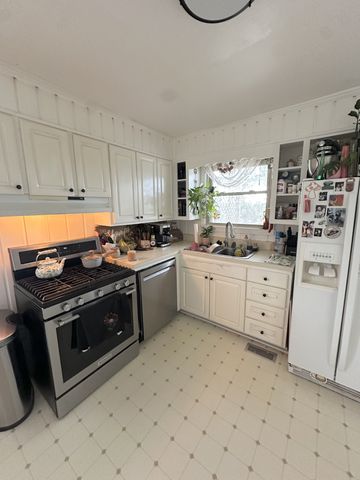 4832 Bowfield Dr, Antioch, TN 37013