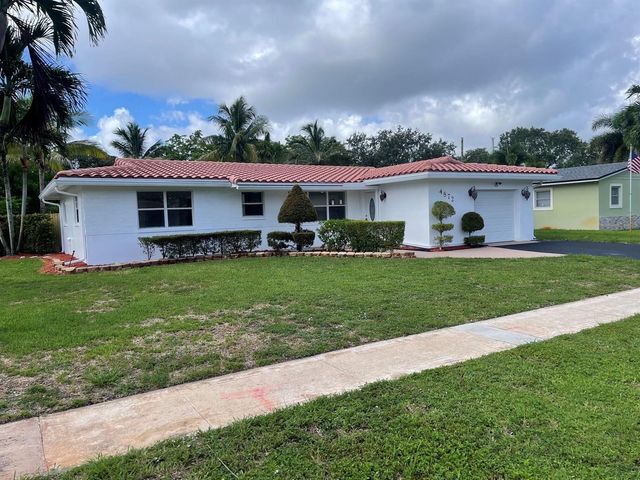 4872 NW 6TH Court, Plantation, FL 33317