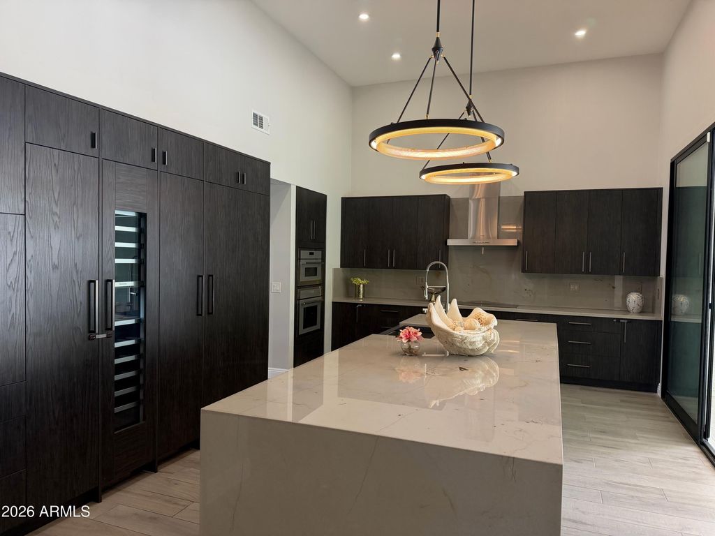 Image 16 of property listing at 10508 N 97TH Street, Scottsdale, AZ 85258