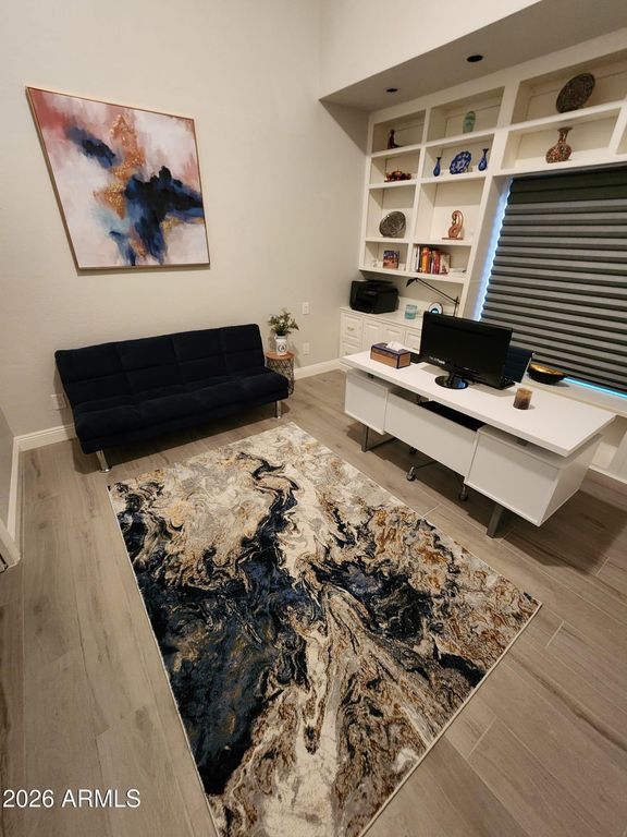 Image 25 of property listing at 10508 N 97TH Street, Scottsdale, AZ 85258