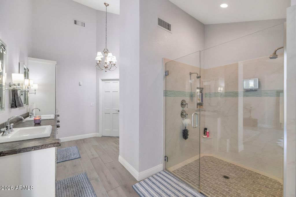 Image 27 of property listing at 10508 N 97TH Street, Scottsdale, AZ 85258