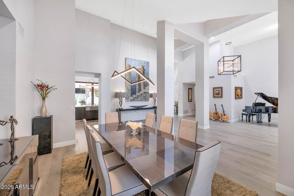 Image 28 of property listing at 10508 N 97TH Street, Scottsdale, AZ 85258