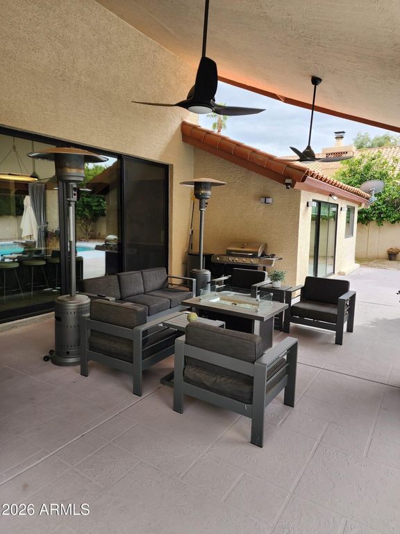 Image 33 of property listing at 10508 N 97TH Street, Scottsdale, AZ 85258