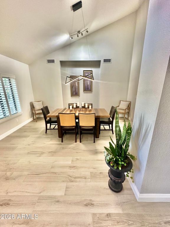 Image 38 of property listing at 10508 N 97TH Street, Scottsdale, AZ 85258