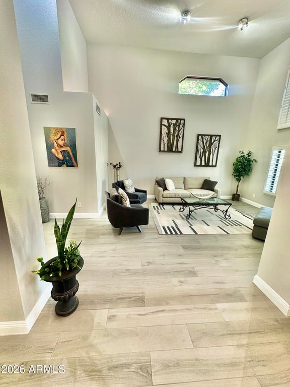 Image 40 of property listing at 10508 N 97TH Street, Scottsdale, AZ 85258