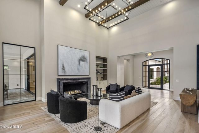 6500 E Cactus Wren Road, Paradise Valley, AZ 85253