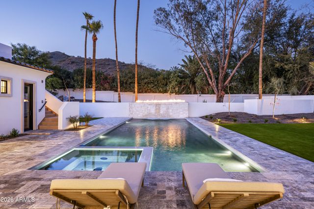 6500 E Cactus Wren Road, Paradise Valley, AZ 85253