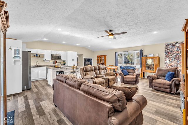 3210 W Kensington Drive, Crawfordsville, IN 47933