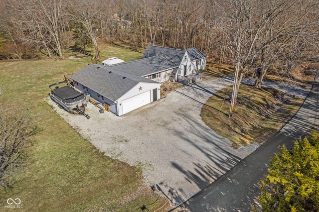 3210 W Kensington Drive, Crawfordsville, IN 47933