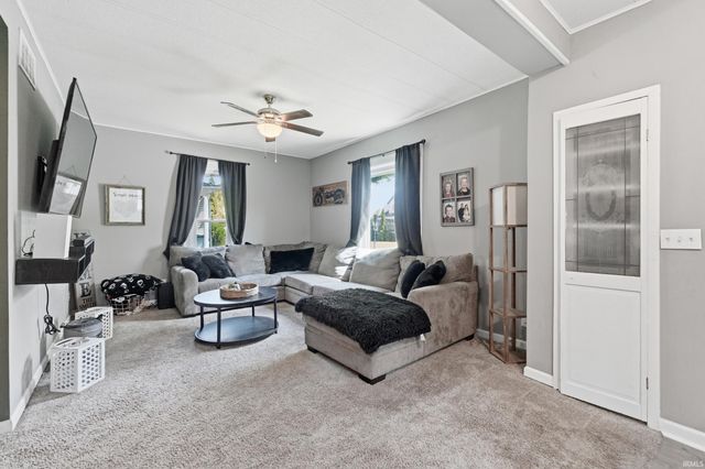712 E 9th Street, Auburn, IN 46706