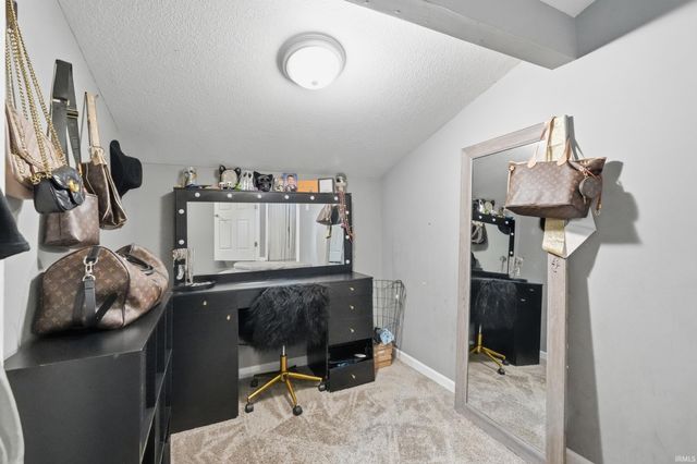 712 E 9th Street, Auburn, IN 46706