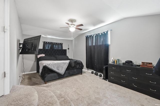 712 E 9th Street, Auburn, IN 46706
