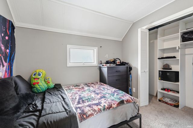 712 E 9th Street, Auburn, IN 46706