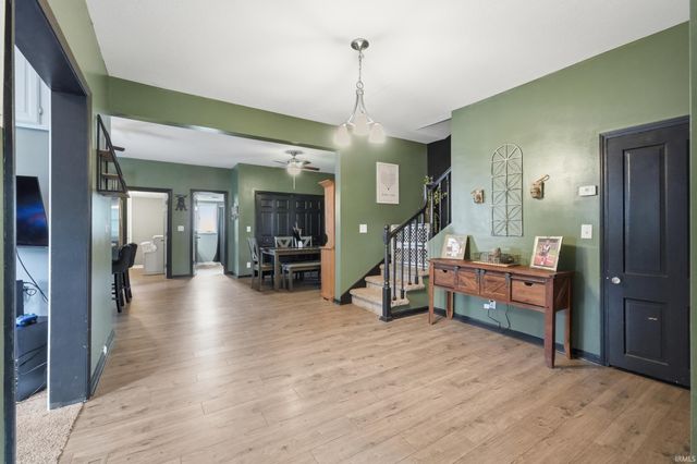 712 E 9th Street, Auburn, IN 46706