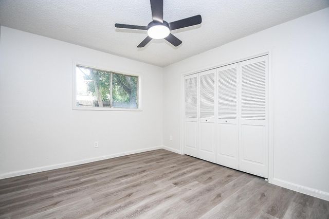 7815 Hummingbird Street, Houston, TX 77071