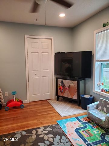 1769 Irondale Road, Big Stone Gap, VA 24219