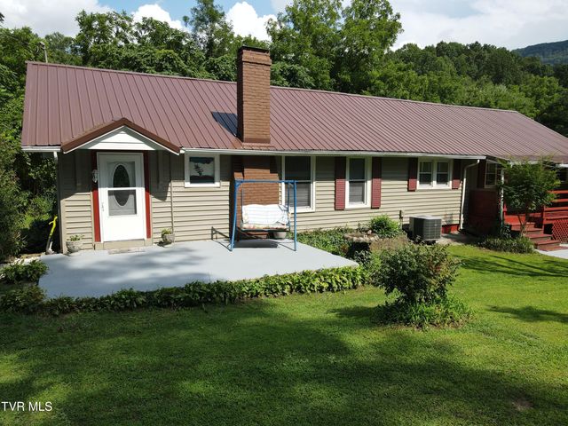 1769 Irondale Road, Big Stone Gap, VA 24219