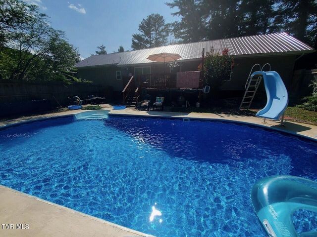 1769 Irondale Road, Big Stone Gap, VA 24219