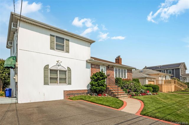 3332 Elliott Boulevard, Oceanside, NY 11572