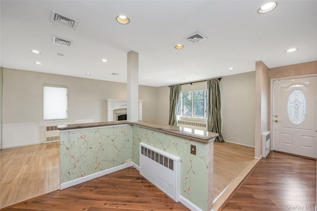 3332 Elliott Boulevard, Oceanside, NY 11572