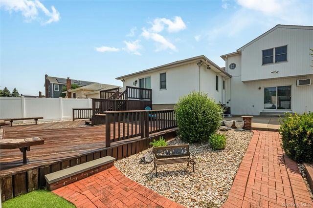 3332 Elliott Boulevard, Oceanside, NY 11572