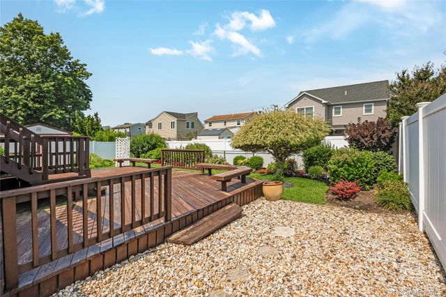 3332 Elliott Boulevard, Oceanside, NY 11572