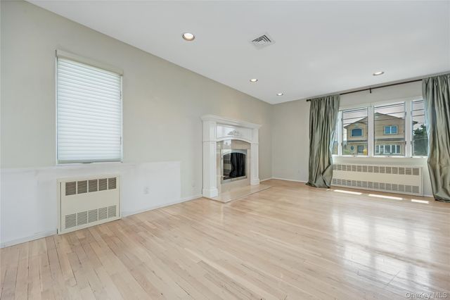 3332 Elliott Boulevard, Oceanside, NY 11572