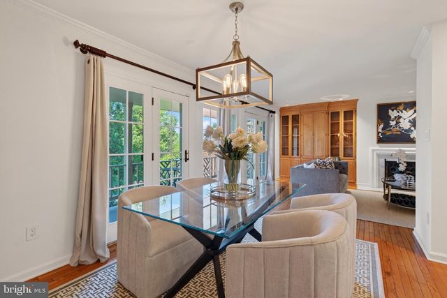 1739 N WAKEFIELD ST N, Arlington, VA 22207