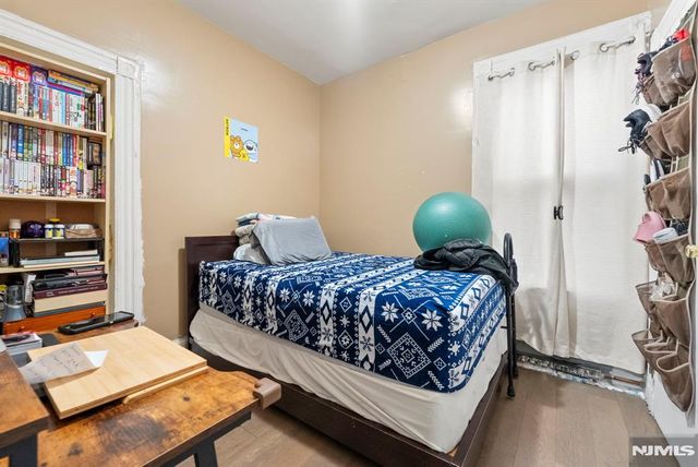 21 Olive Street, Paterson, NJ 07501