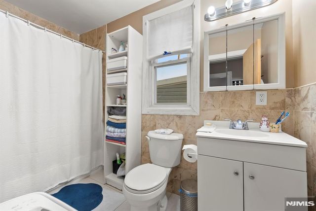 21 Olive Street, Paterson, NJ 07501