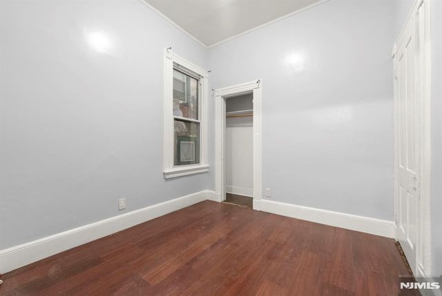 21 Olive Street, Paterson, NJ 07501