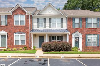 154 Spring Crossing Circle, Greer, SC 29650