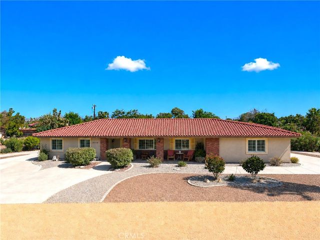 20238 Osseo Road, Apple Valley, CA 92308