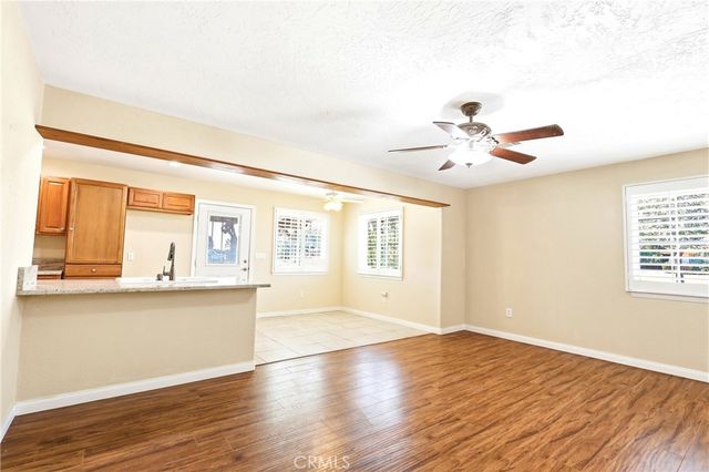 20238 Osseo Road, Apple Valley, CA 92308