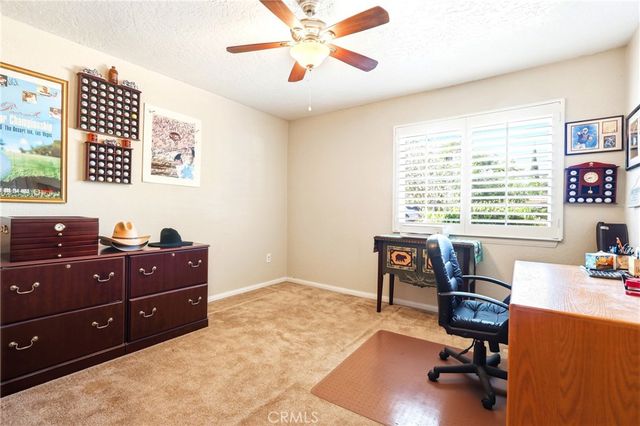 20238 Osseo Road, Apple Valley, CA 92308