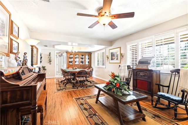 20238 Osseo Road, Apple Valley, CA 92308