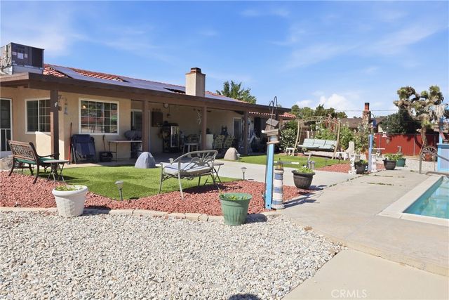 20238 Osseo Road, Apple Valley, CA 92308